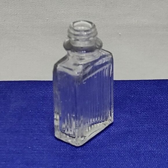 Cutex Ribbed Clear Glass Bottle Cosmetic Antique Collectible Aesthetic 1910s VTG - Picture 2 of 10